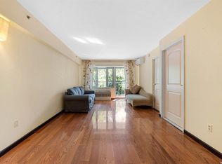 6434 Grand Central Pkwy APT 2F, Flushing, NY 11375