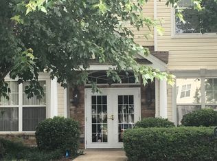 641 Saint Andrews Pl, Englishtown, NJ 07726