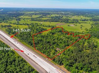 3104 B #I-45, New Waverly, TX 77358