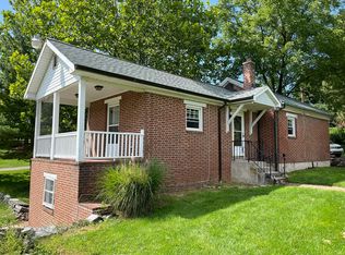 200 Snyder Dr, Hummelstown, PA 17036