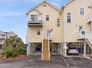 101 Calinda Cay Ct, North Topsail Beach, NC 28460