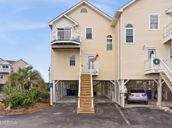 101 Calinda Cay Court, North Topsail Beach, NC 28460