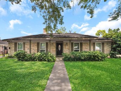 9230 Rowan Ln, Houston, TX, 77036