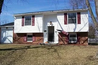 126 Lexington Farm Rd photo 1
