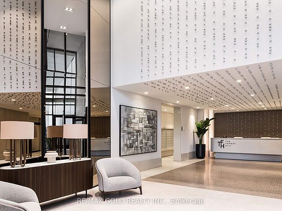 2nd image of 2020 Bathurst St #216