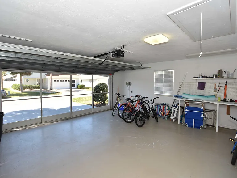 35 Andover Dr #ID1060869P — Photo 29