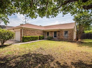 4800 Audubon Dr, Arlington, TX 76018