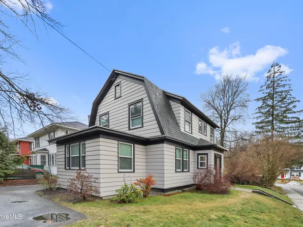 6 Overlook Ter, North Adams, MA 01247