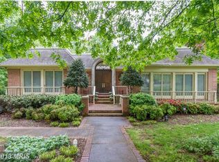 11104 Kings Cavalier Ct, Oakton, VA 22124