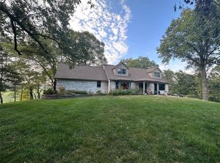 2720 Steppig Rd, Columbia, IL 62236