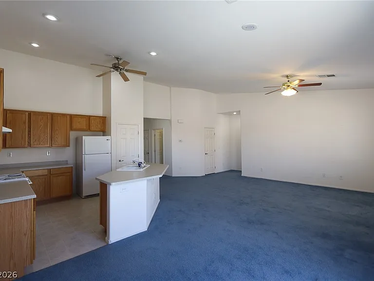 6472 Centennial Rd — Photo 4