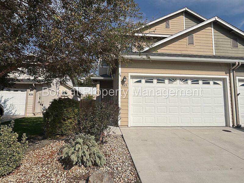 1st image of 825 Cassidy Ct
