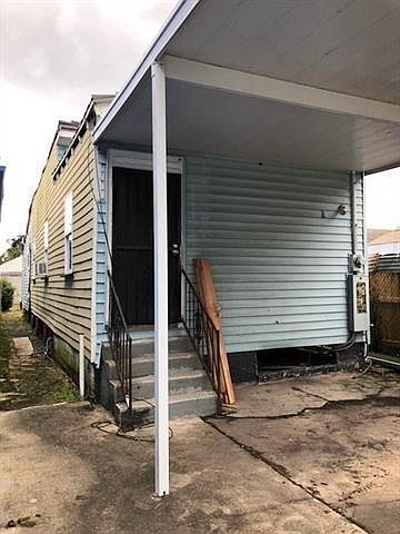 1st image of 2320 Onzaga St
