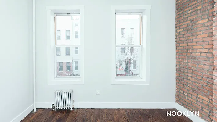 Rented by Nooklyn NYC LLC | media 4