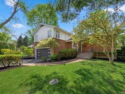 20 Brampton Lane, Great Neck, NY, 11023