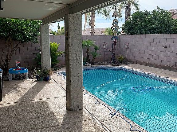 4th image of 8923 W Wedgewood Dr