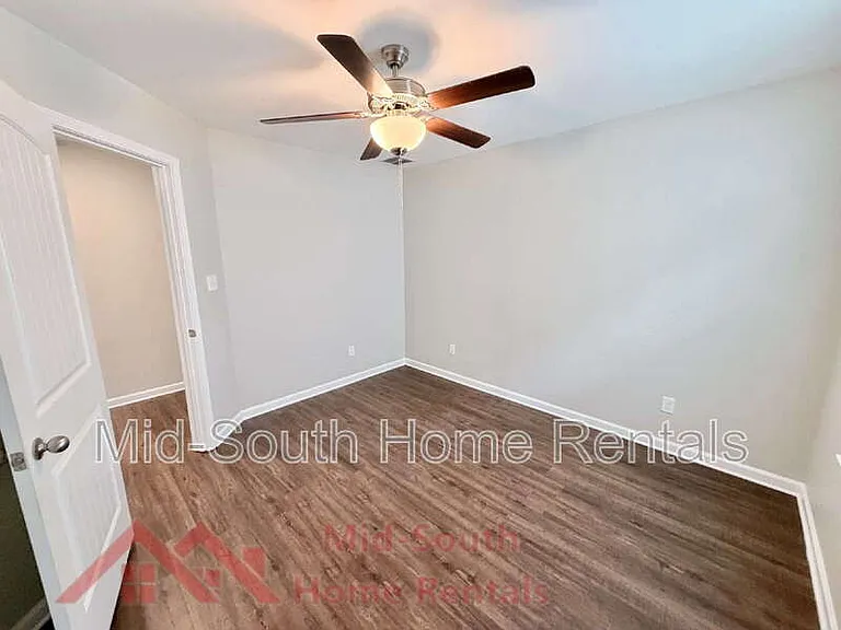 82 N Rembert St — Photo 22