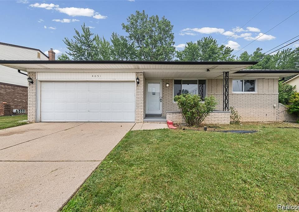 1st image of 4051 Dickson Dr