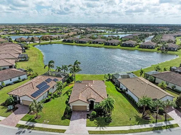 6547 Willowshire Way, Bradenton, FL 34212