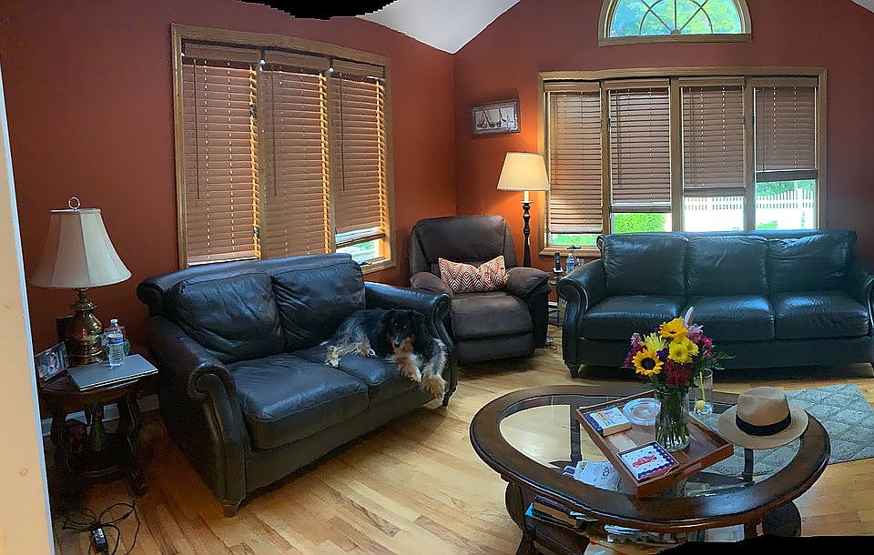 2nd image of 17 Ocean View Ave