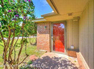 943 SW 64th St, Oklahoma City, OK 73139