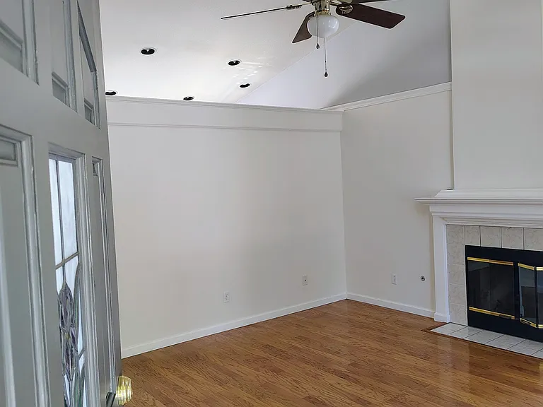 891 Joe Borovich Dr — Photo 6