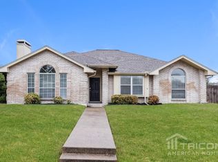1113 Rosewood Ln, Lancaster, TX 75146