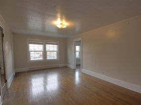 439 University Ave