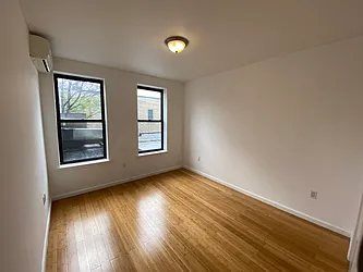 Rented by Nest Seekers International