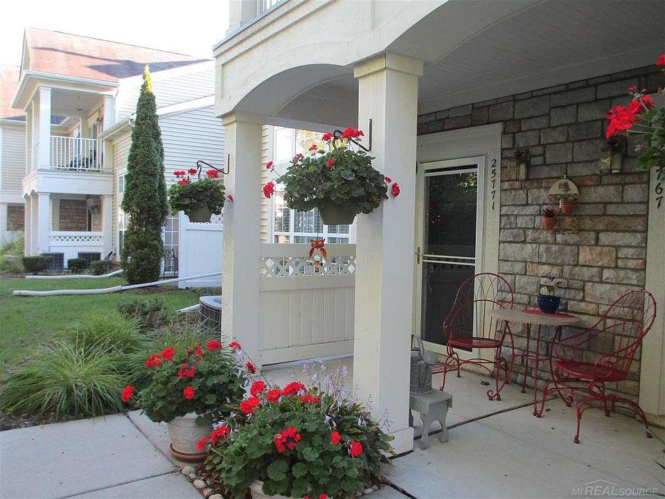 1st image of 25771 Maritime Cir N