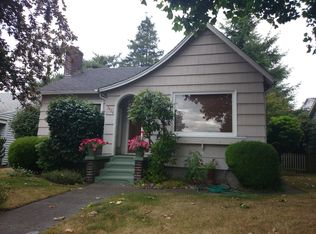 3424 44th Ave SW, Seattle, WA 98116