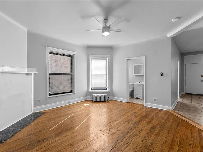 5018-20 S Blackstone — Photo 11