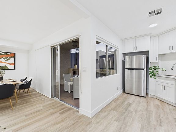 5th image of 4632 Natick Ave #100