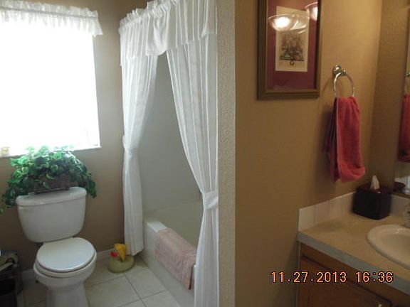 4th image of 3823 Sandlace Ct