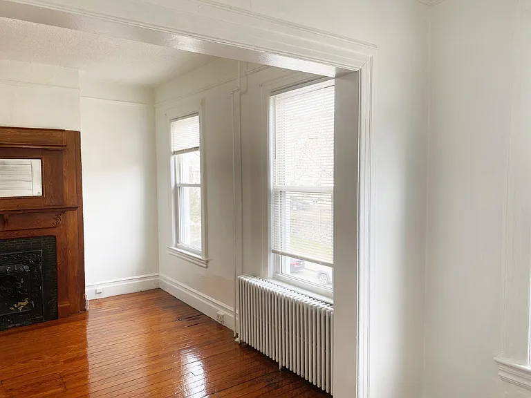 24 Sherwood Ave #2 — Photo 6