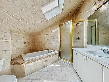 4th image of 36 Latourette Ln #1