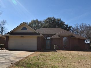 1414 Prairie Wind Blvd, Stephenville, TX 76401