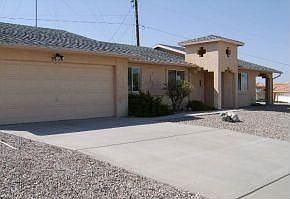 2nd image of 3949 Breakwater Ln