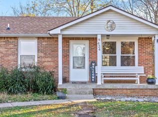 434 Bluff Dr, Clarksville, TN 37043