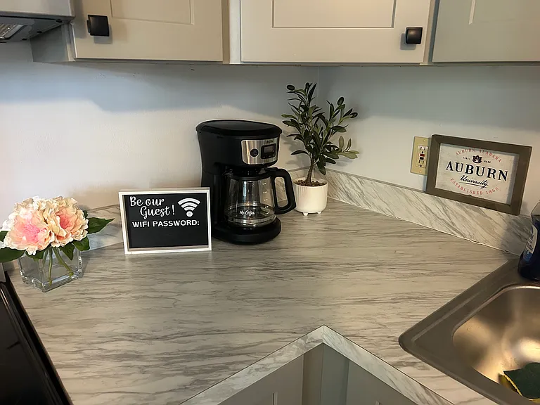 634 W Magnolia Ave #212 — Photo 3