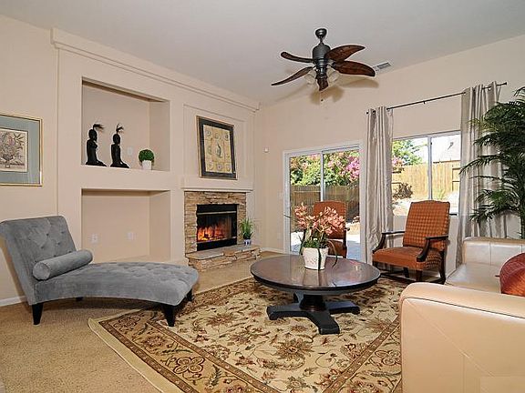 3rd image of 6602 Escallonia Way