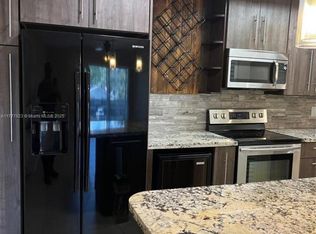 805 SW 30th St, Fort Lauderdale, FL 33315