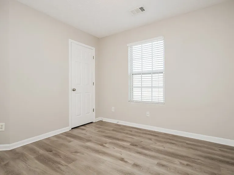 6050 Flagstaf Walk — Photo 13