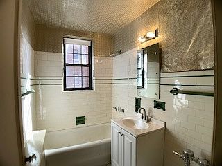 2nd image of 6929 S Crandon Ave APT 6A