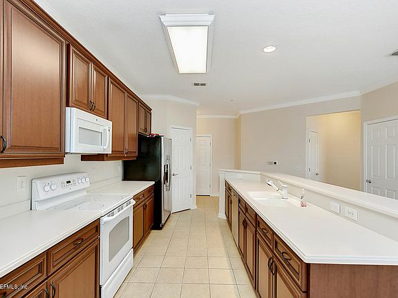 3rd image of 11251 Campfield Dr #4206-1