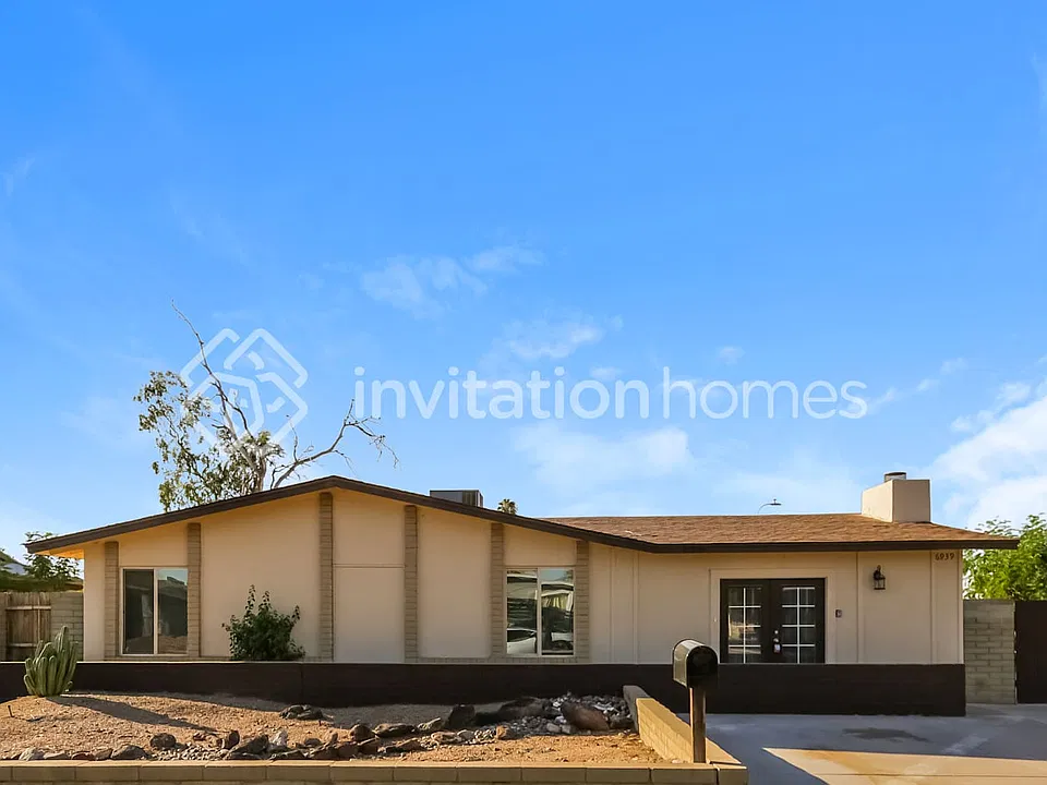 6939 W San Miguel Ave