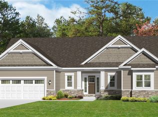 1 Orchard View Trl, Walworth, NY 14568