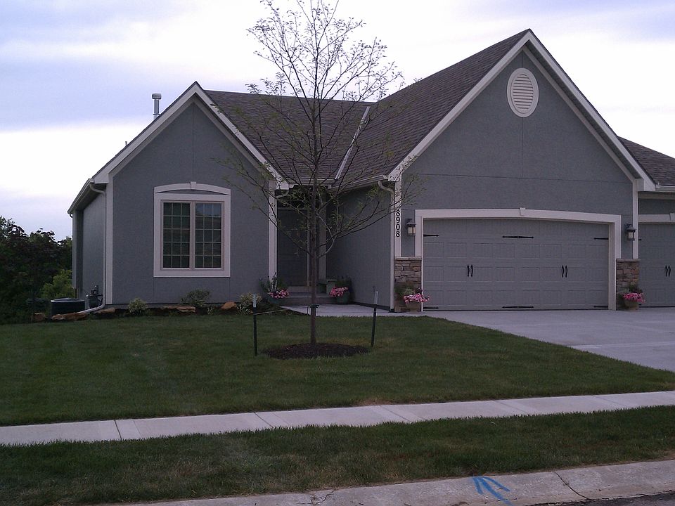 1st image of 8908 N Essex Dr