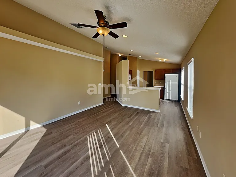812 Copenhagen Way — Photo 8