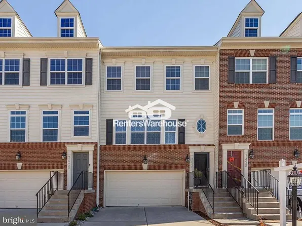 7427 Macon Dr, Glen Burnie, MD 21060